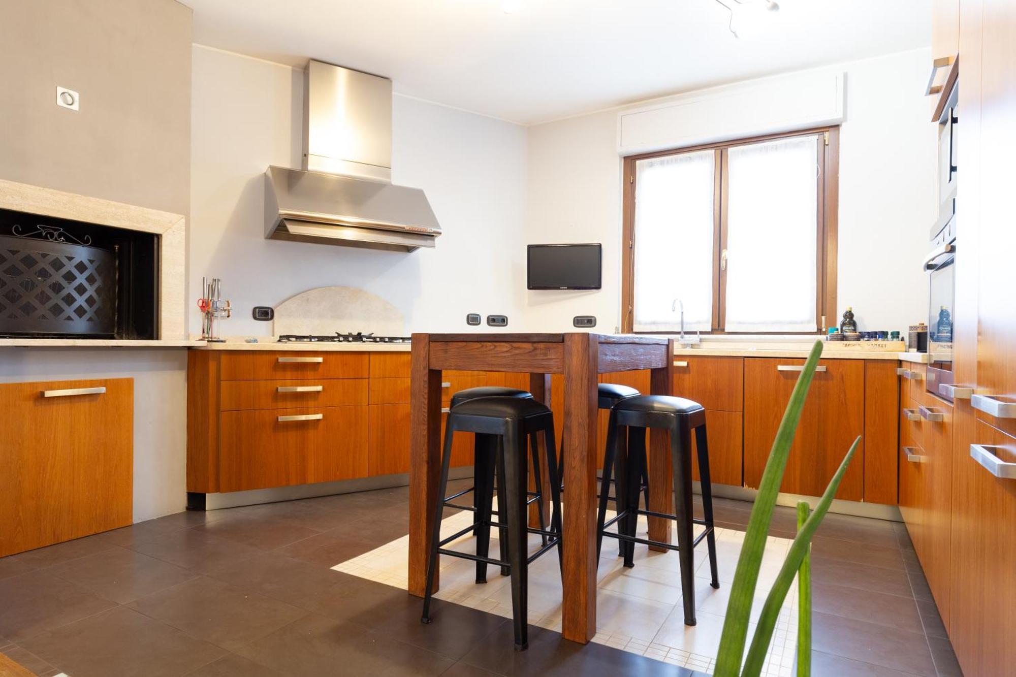 Villa Adige Luxury - M&M Holiday House Перуджа Екстериор снимка